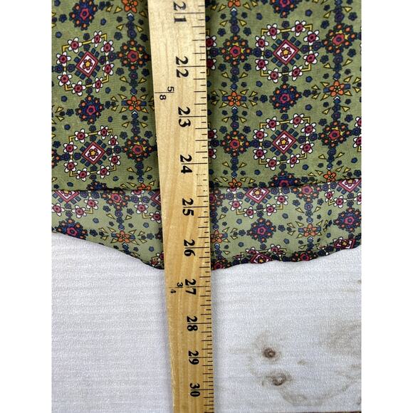 Anthropologie Daniel Rainn Top Womens M Green Medallion Keyhole Sheer Roll Tab - Picture 6 of 10
